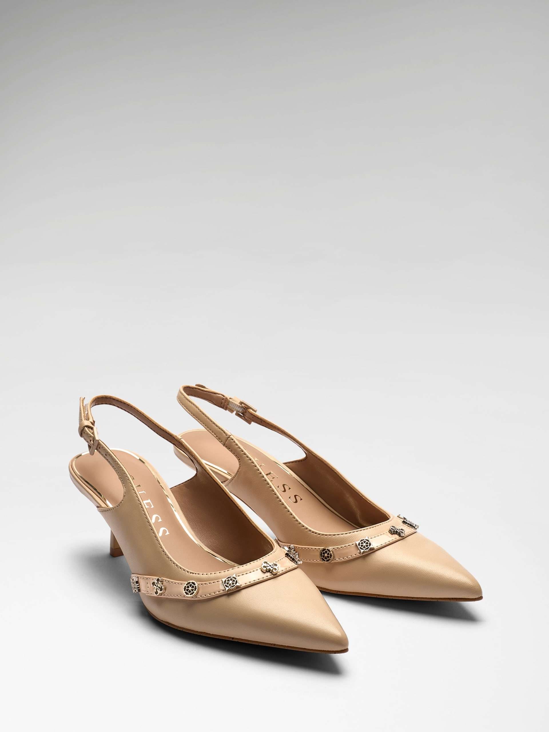 FLPYAN LEA05 - SANDALO - GUESS